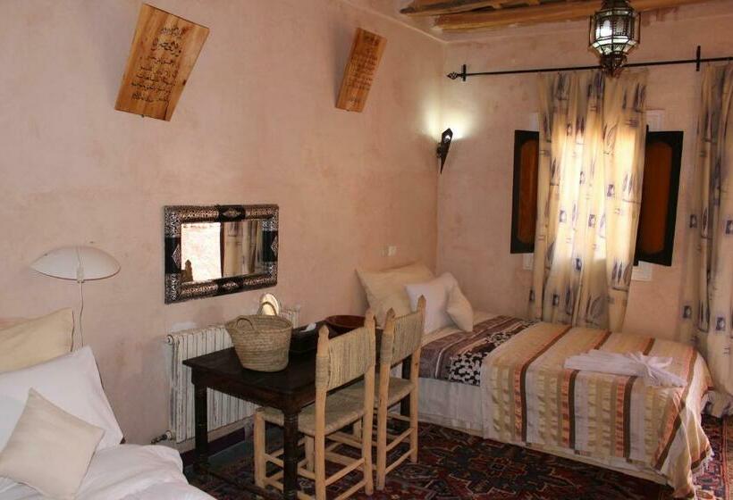 חדר סטנדרט לארבעה, Riad Gabsi Dades