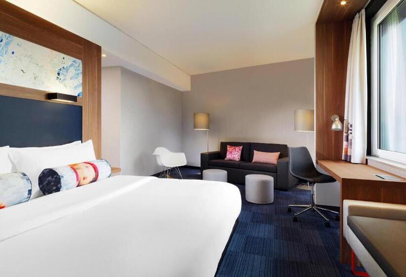 Suite Kingsize Bett, Aloft Stuttgart