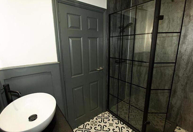 اتاق خانوادگی, Bae Abermaw Boutique B&b