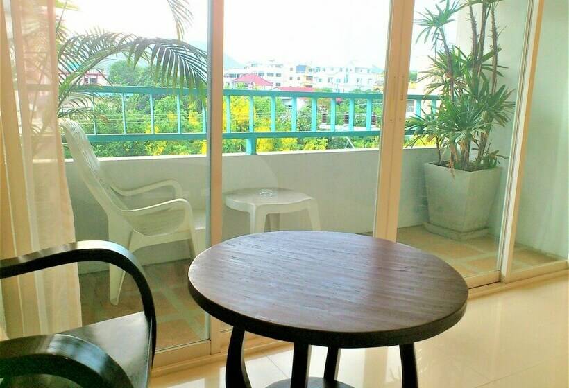 Superior Room, Hua Hin Avenue