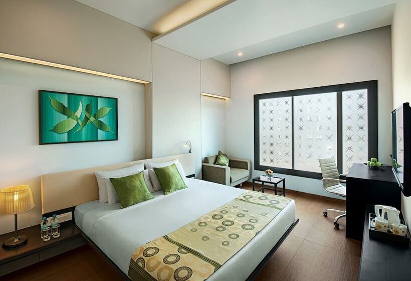 اتاق لوکس, Lemon Tree Hotel, Vadodara