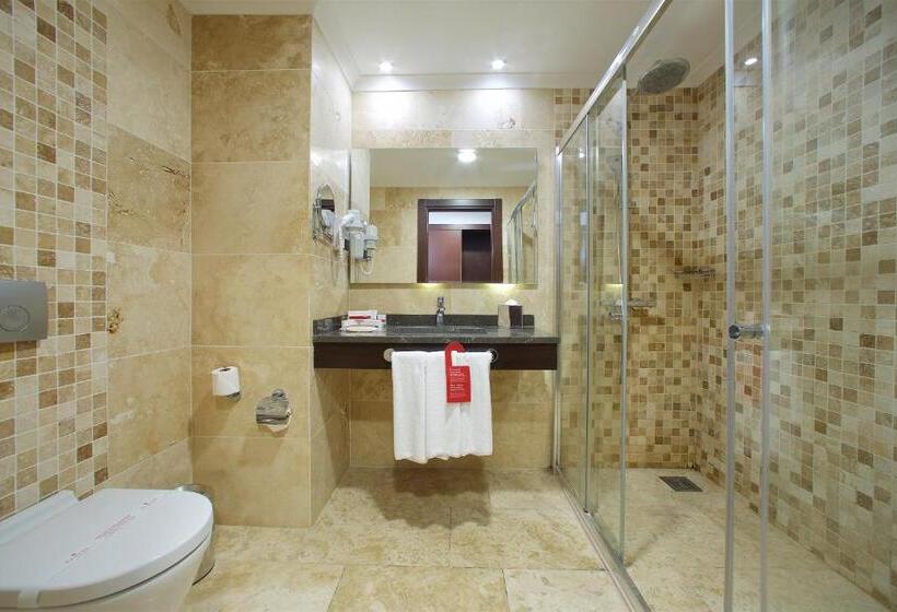 اتاق لوکس, Ramada By Wyndham Istanbul Merter