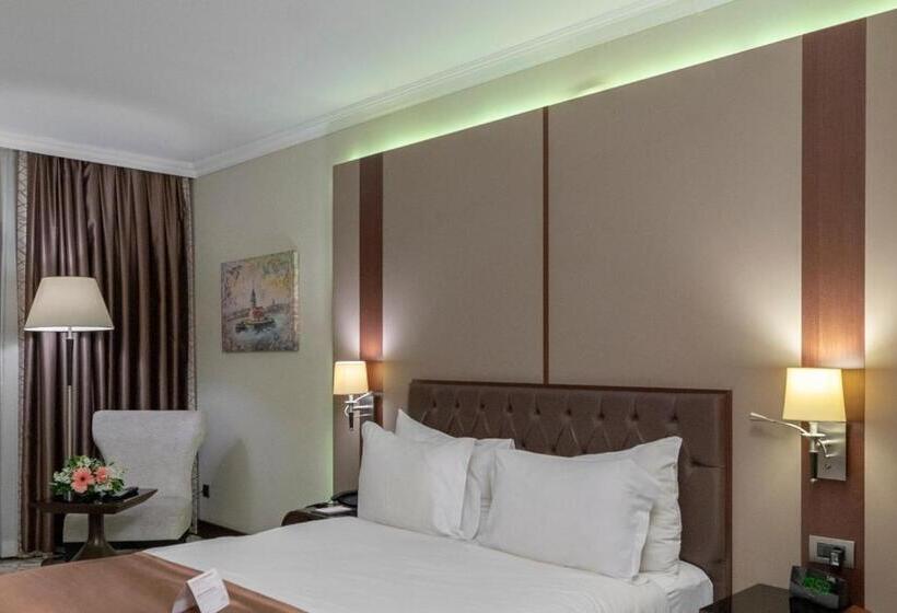 Standard Room, Ramada  & Suites By Wyndham Istanbul Merter