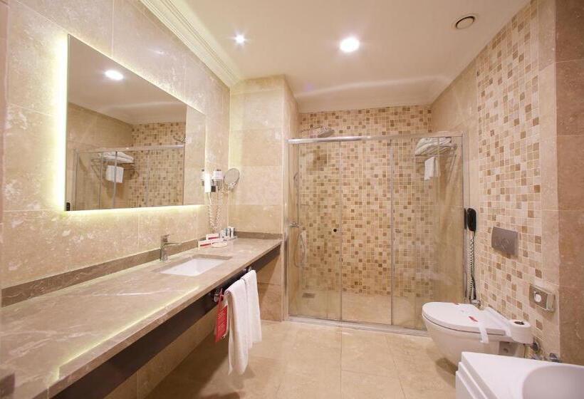 Deluxe Suite King Bed, Ramada By Wyndham Istanbul Merter