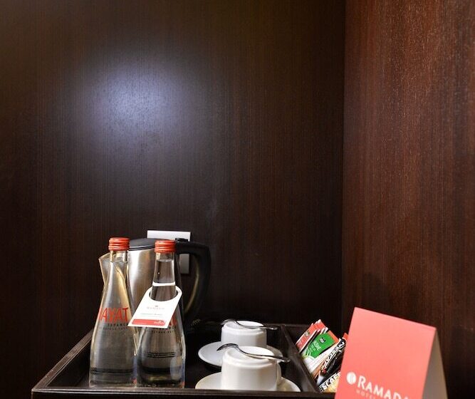 اتاق لوکس, Ramada By Wyndham Istanbul Merter