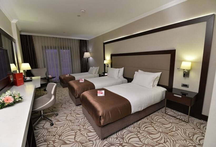 Deluxe Room, Ramada  & Suites By Wyndham Istanbul Merter