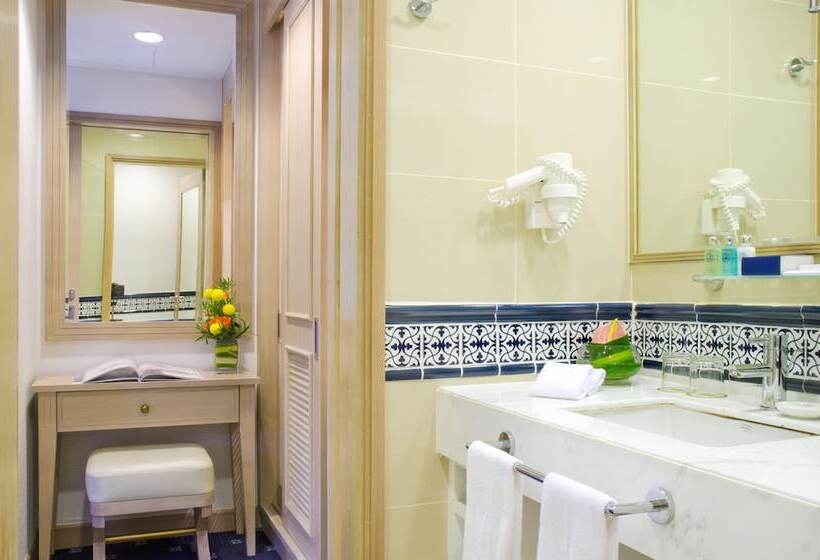 اتاق سوپریور, Royale Chulan Penang