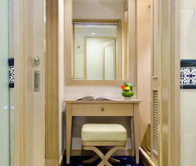 اتاق استاندارد, Royale Chulan Penang
