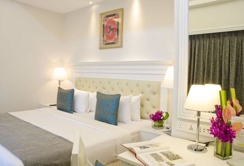 استودیوی استاندارد, Royale Chulan Penang