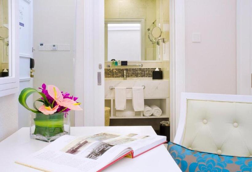 استودیوی استاندارد, Royale Chulan Penang