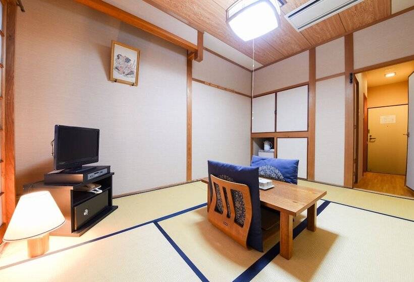 اتاق کلاسیک, Tanegashima Araki