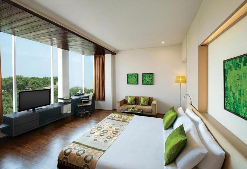 اتاق پرمیوم, Lemon Tree Hotel, Vadodara