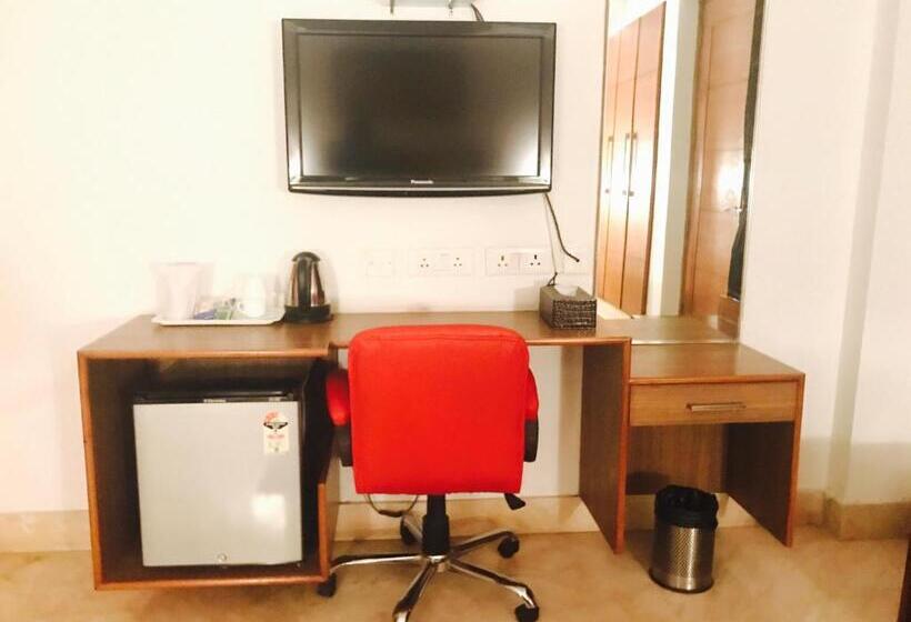 سوییت لوکس, Skylink Suites Bed & Breakfast