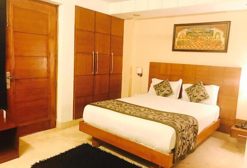 اتاق لوکس, Skylink Suites Bed & Breakfast