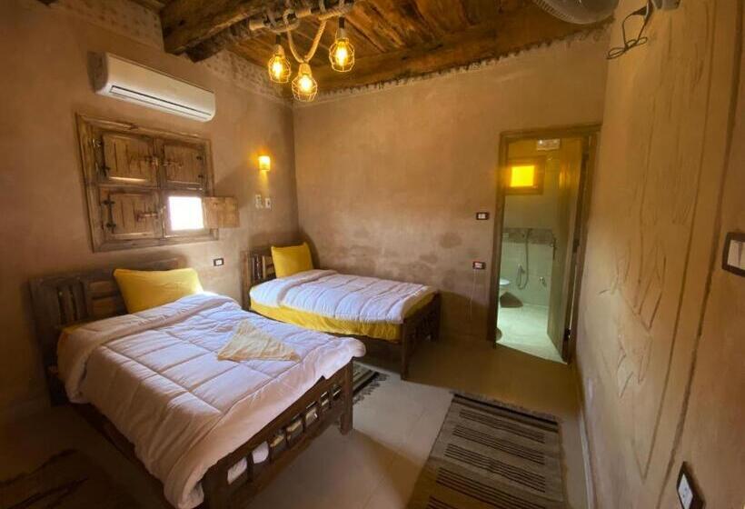 کلبه ییلاقی, Cozy And Private Azozer Eco Lodge
