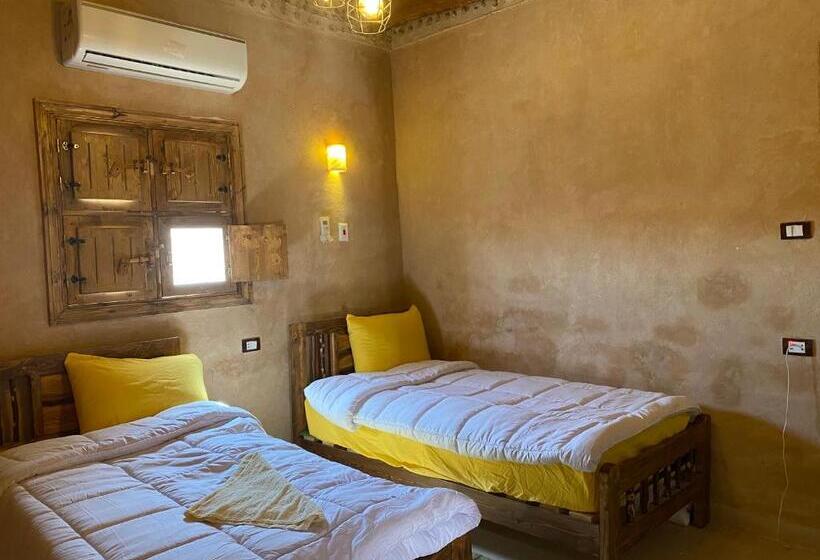 کلبه ییلاقی, Cozy And Private Azozer Eco Lodge