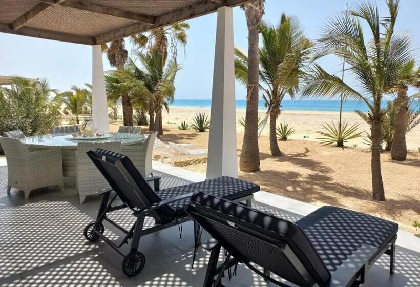 ویلای 1 خوابه, Luxury Beach Villa, Praia De Chaves