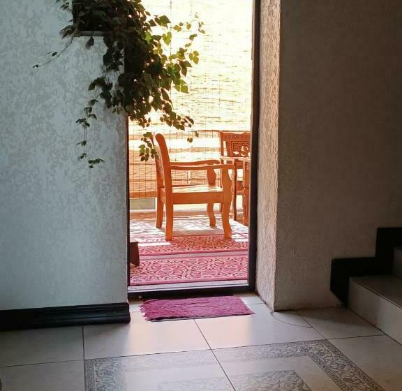 اتاق استاندارد, Halalhostel