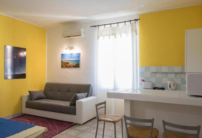 Economy Quadruple Room, Il Giardinetto