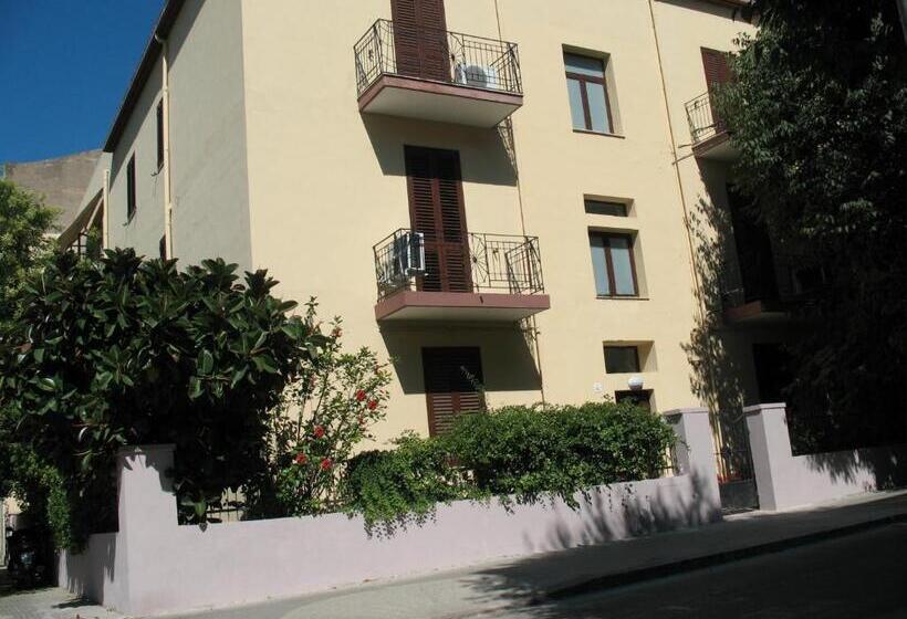 Economy Quadruple Room, Il Giardinetto