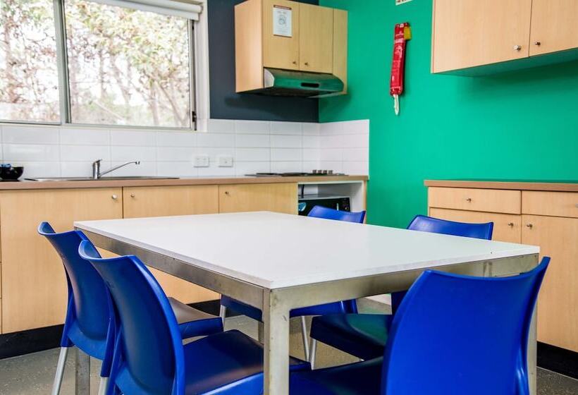 5 Bedroom Apartment, Griffith University Village