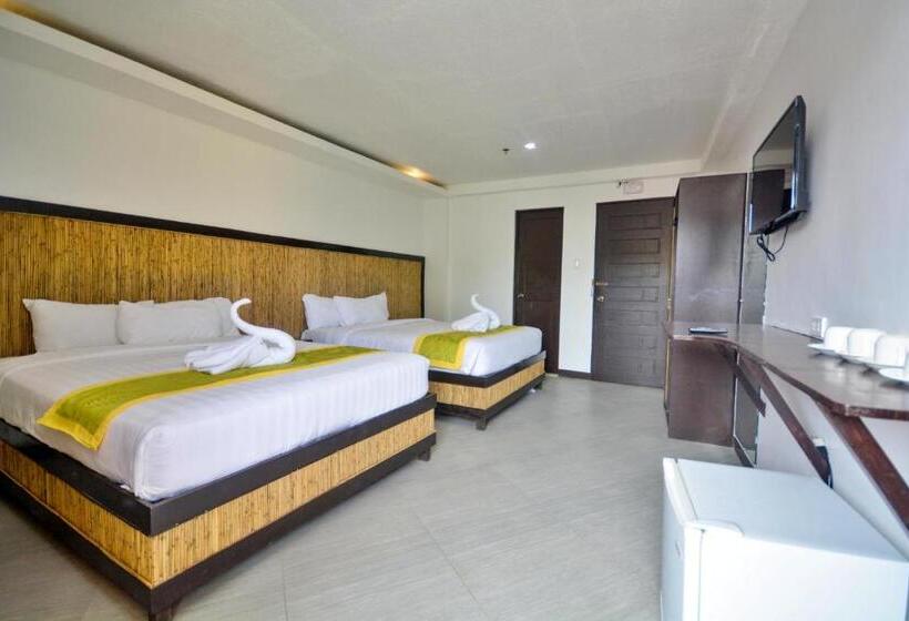 اتاق استاندارد چهار تخته, Bamboo Beach Resort & Restaurant