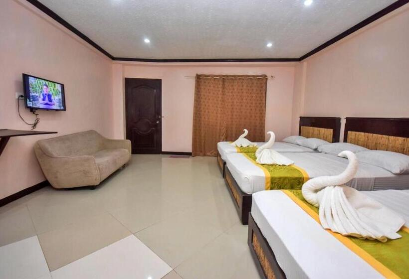 اتاق خانوادگی, Bamboo Beach Resort & Restaurant