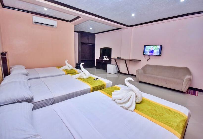 اتاق خانوادگی, Bamboo Beach Resort & Restaurant
