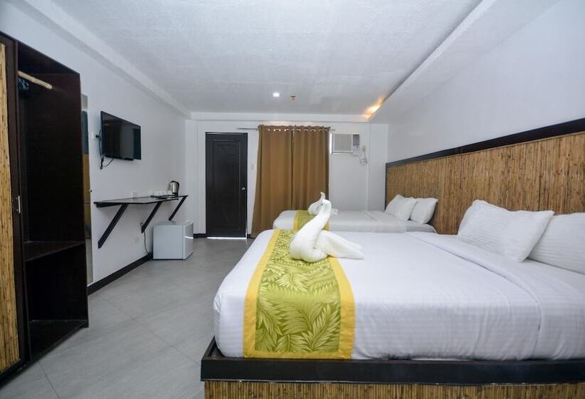 اتاق استاندارد چهار تخته, Bamboo Beach Resort & Restaurant