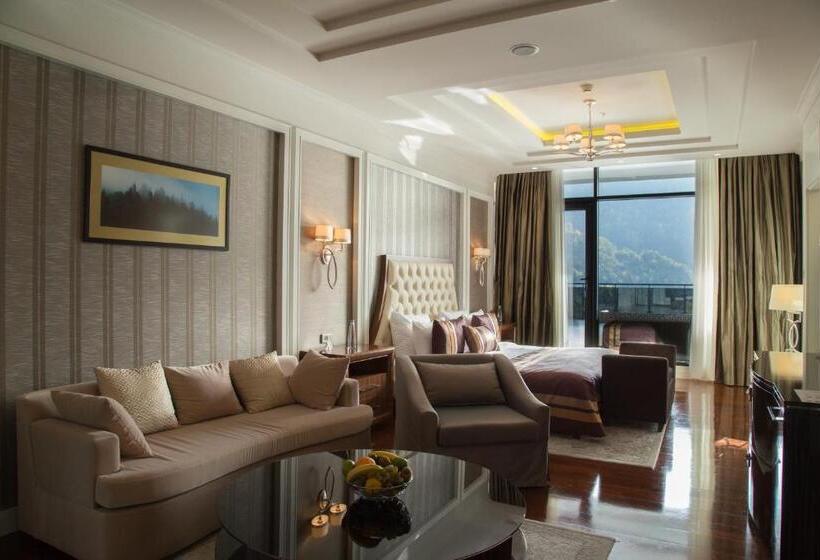 سوئیت پرزیدنت, Borjomi Likani Health & Spa Centre