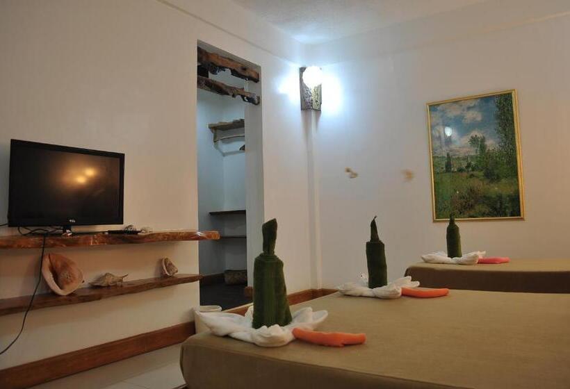 اتاق لوکس با چشم‌انداز باغ, Cocoloco Beach Resort