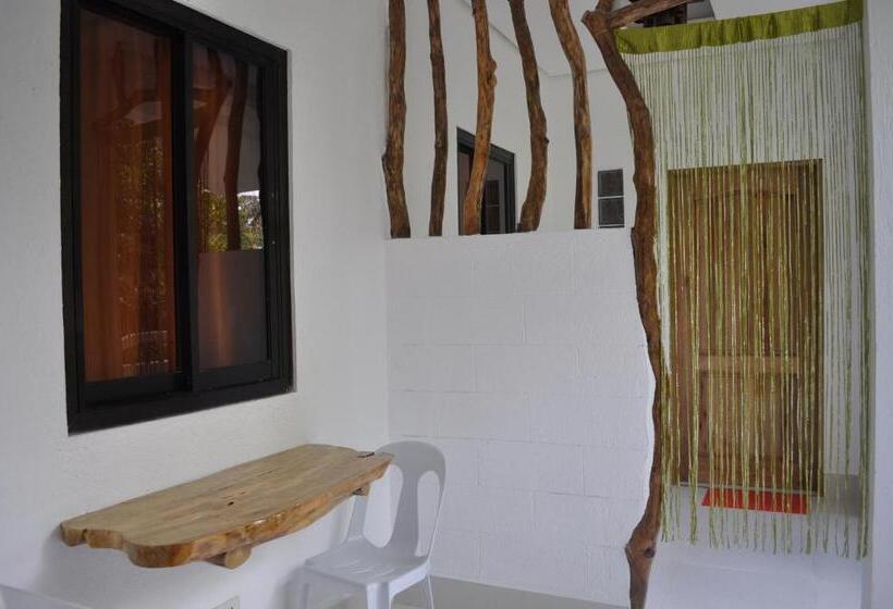 سوئیت جونیور با چشم‌انداز باغ, Cocoloco Beach Resort