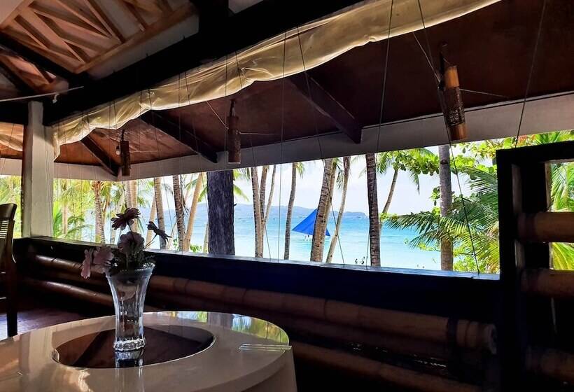 اتاق سوپریور با چشم‌انداز دریا و بالکن, Cocoloco Beach Resort