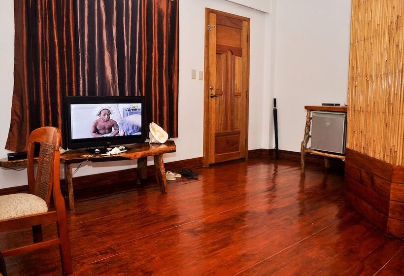 اتاق سوپریور با چشم‌انداز جانبی دریا, Cocoloco Beach Resort