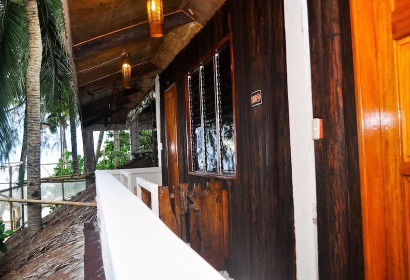 اتاق سوپریور با چشم‌انداز جانبی دریا, Cocoloco Beach Resort