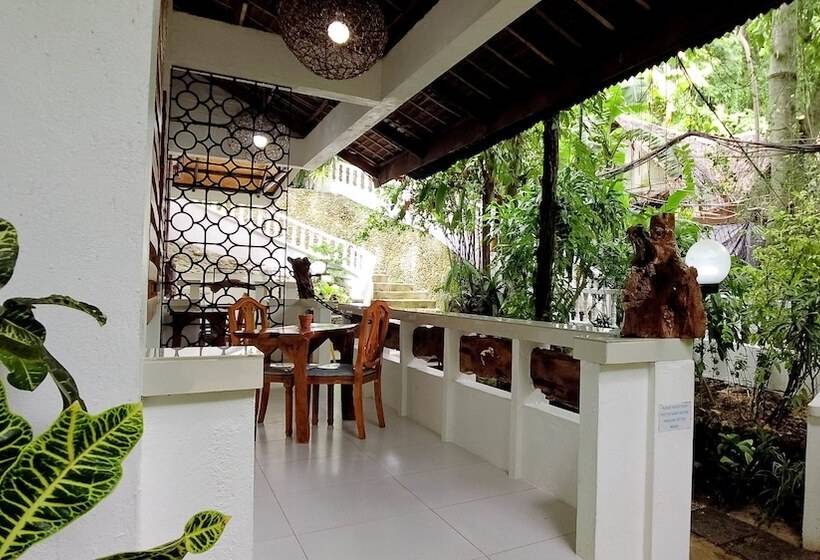 اتاق استاندارد با چشم‌انداز باغ, Cocoloco Beach Resort