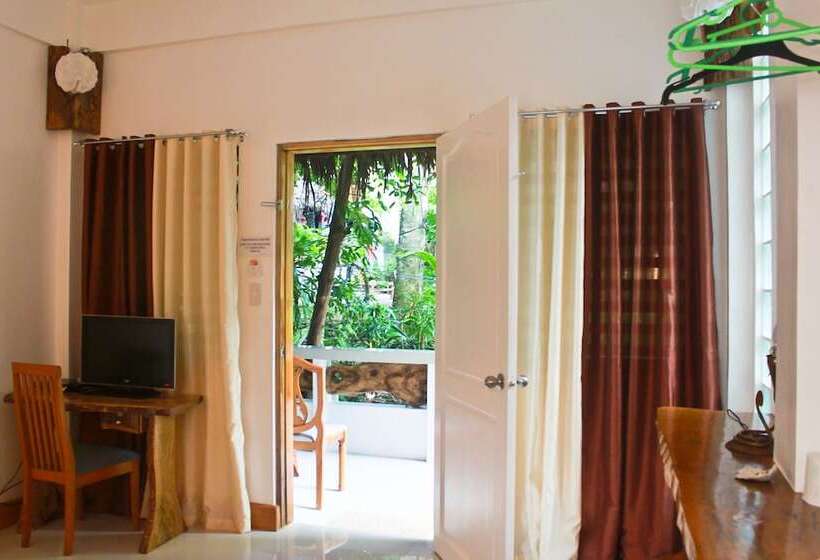 اتاق استاندارد با چشم‌انداز باغ, Cocoloco Beach Resort