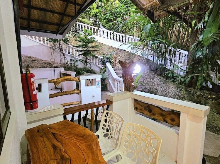 اتاق لوکس با چشم‌انداز باغ, Cocoloco Beach Resort