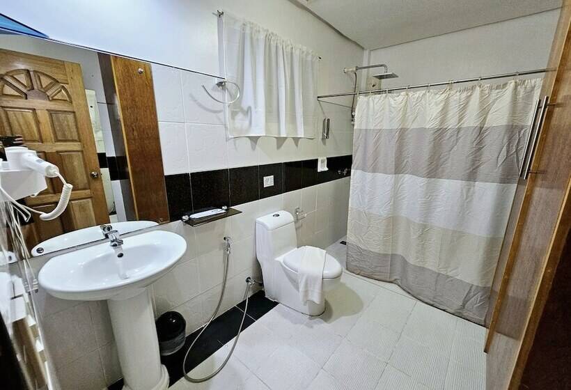 سوئیت جونیور با چشم‌انداز باغ, Cocoloco Beach Resort