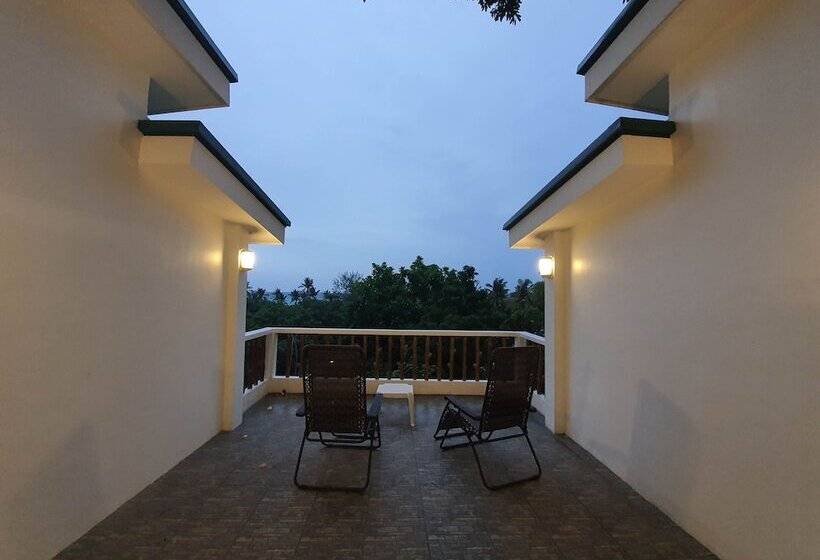 اتاق سوپریور با چشم‌انداز, Cocoloco Beach Resort