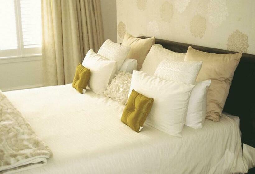 سوییت سوپریور, Escape To Picton Boutique