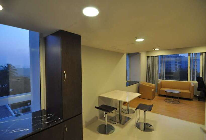 标准间, Keys Select By Lemon Tree Hotels, Kochi