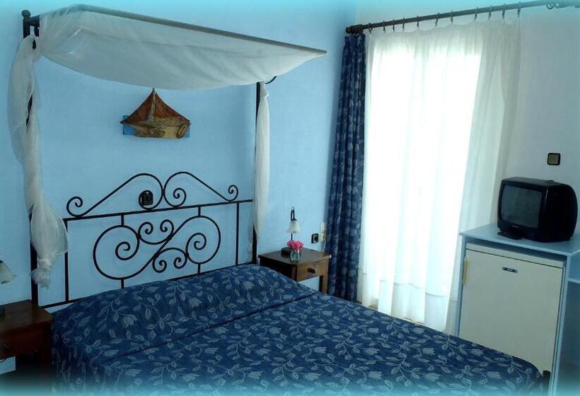 اتاق استاندارد یک نفره, Liogerma