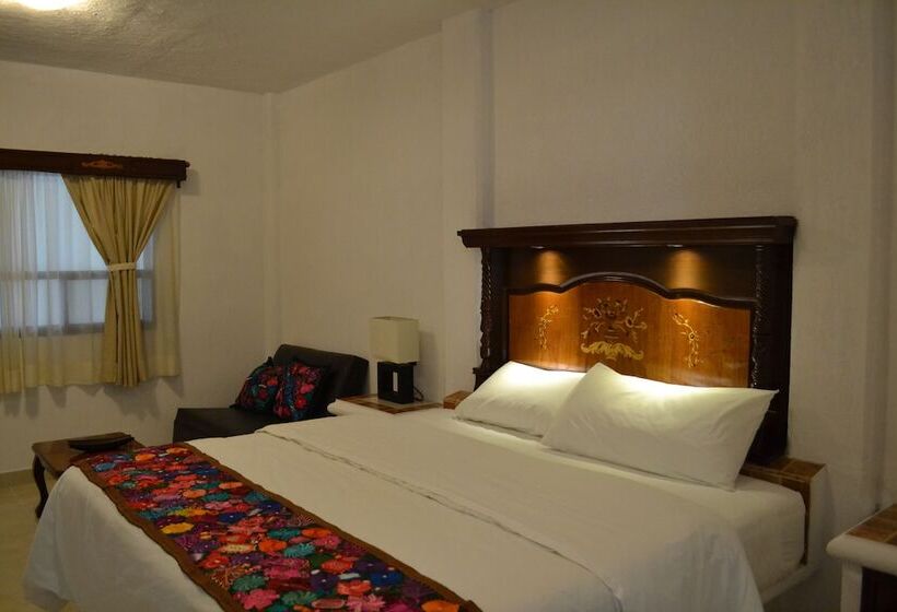 Junior Suite, Teotihuacan