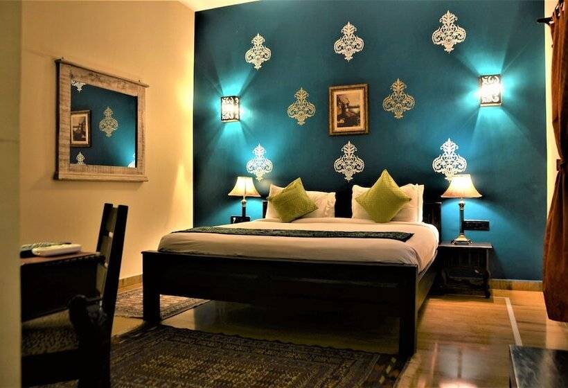 Deluxe Room, The Gulaal