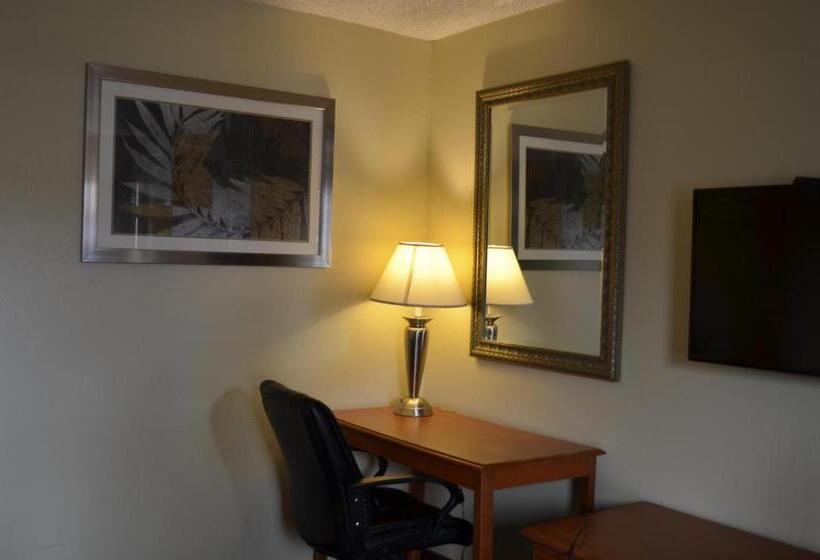 اتاق استاندارد با تخت بزرگ, Budget Inn Williamsville