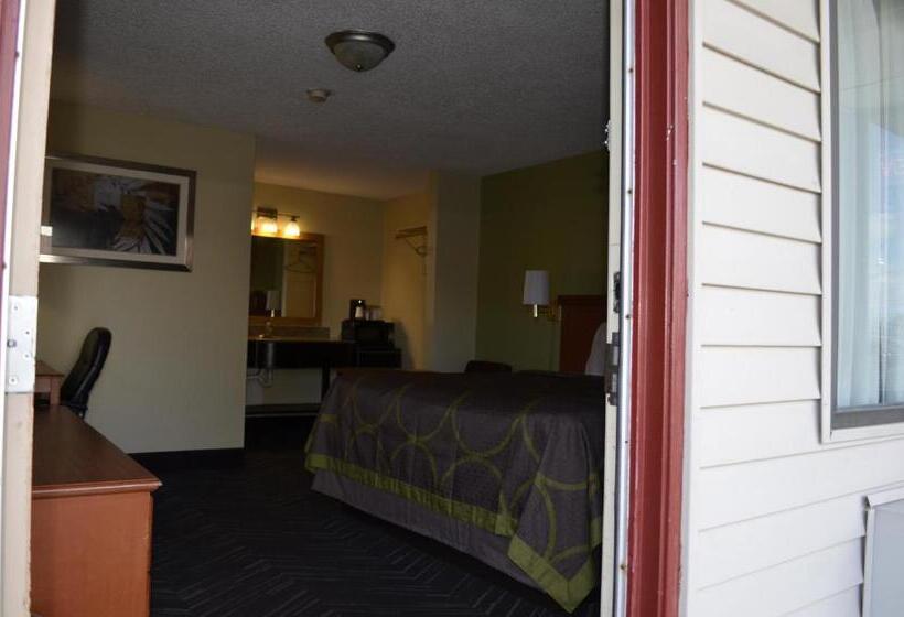 اتاق استاندارد با تخت بزرگ, Budget Inn Williamsville