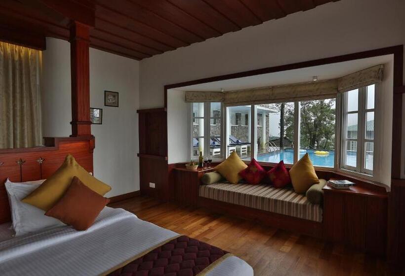 Classic Room, Spicetree Munnar