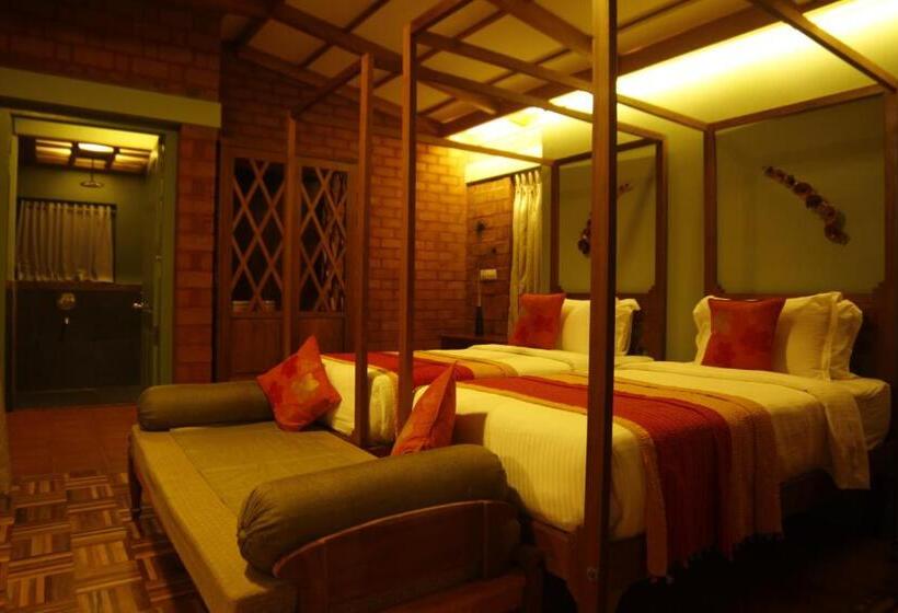 Villa 1 Bedroom with Swimming Pool, Spicetree Munnar