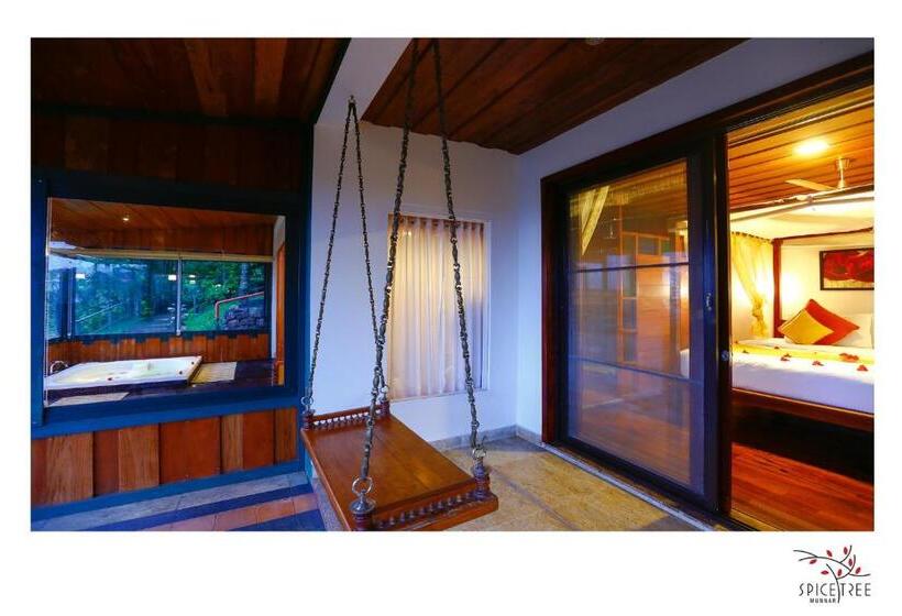 Suite, Spicetree Munnar